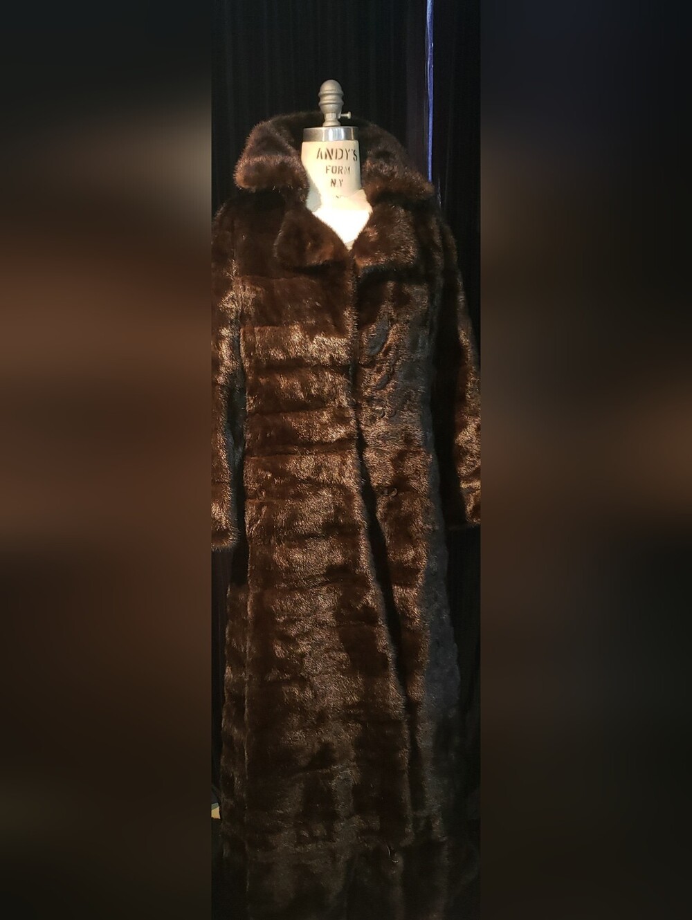 Vtg brown Mink fur A-Line fitted top flare soft coat